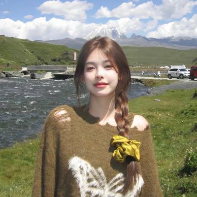 黄蜂女